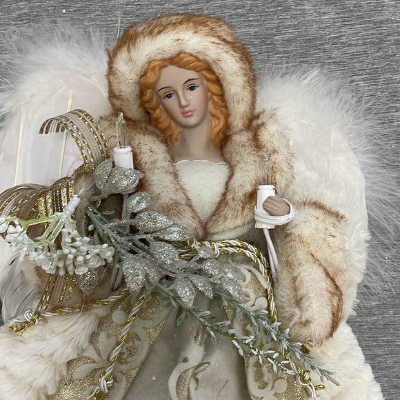 NEW Christmas Tree Topper Angel Light Up - Picture 3 of 5